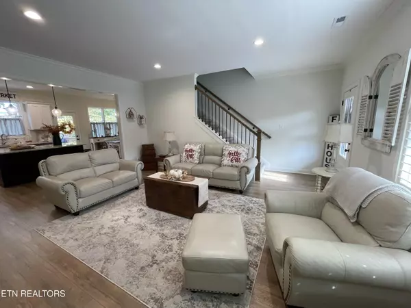 Powell, TN 37849,1204 Emerald Forest Ln LN