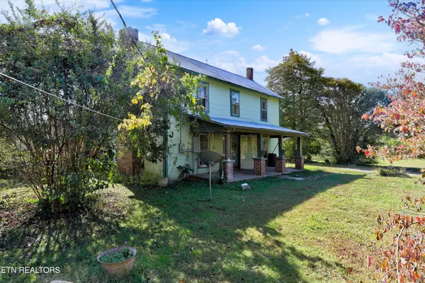 Maryville, TN 37804,1816 Brown School Rd