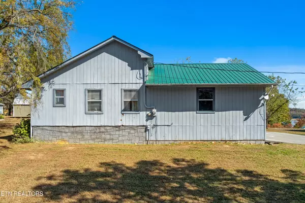 Dandridge, TN 37725,1573 Old Chisholm Tr