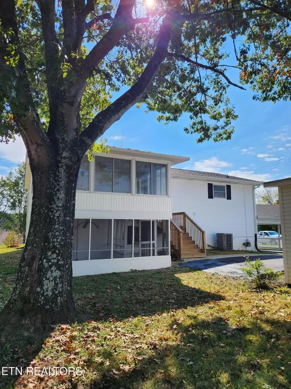 Corryton, TN 37721,7001 Washington PIKE