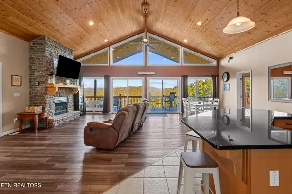 Lafollette, TN 37766,1466 Deerfield WAY