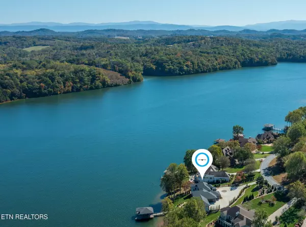 Loudon, TN 37774,322 Okmulgee CIR