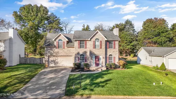 Knoxville, TN 37931,6949 Yellow Oak LN