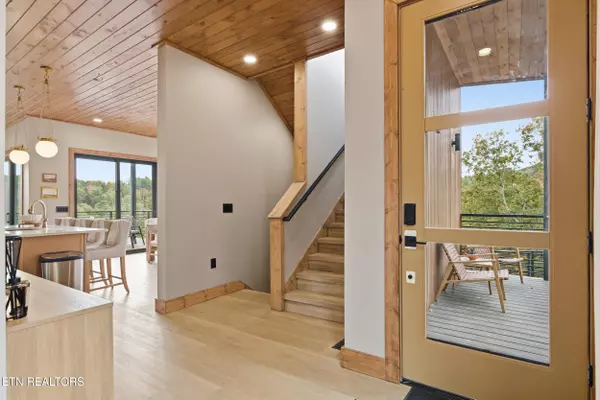 Sevierville, TN 37876,1540 Bear Valley Rd