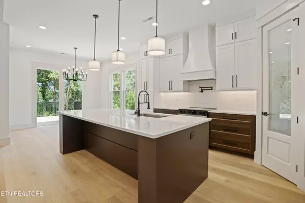 Loudon, TN 37774,125 Ogana WAY