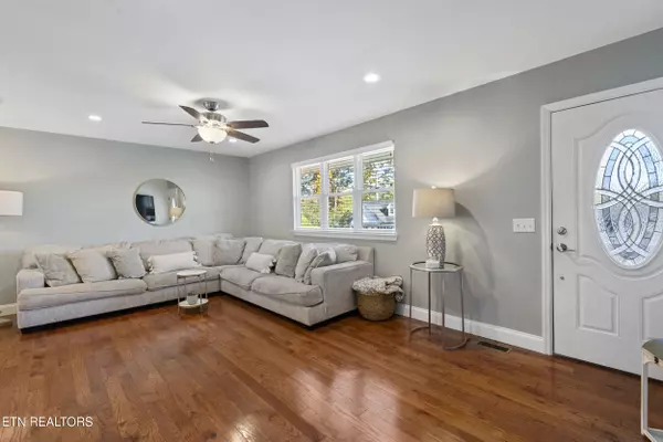 Cleveland, TN 37311,2421 Oak CIR