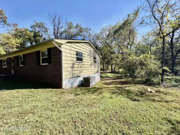 Knoxville, TN 37914,4708 Plymouth Rd