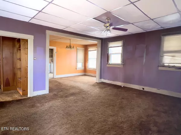 Athens, TN 37303,1202 Georgia Ave