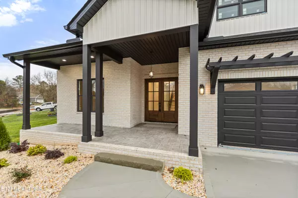 Loudon, TN 37774,171 Tsuhdatsi WAY