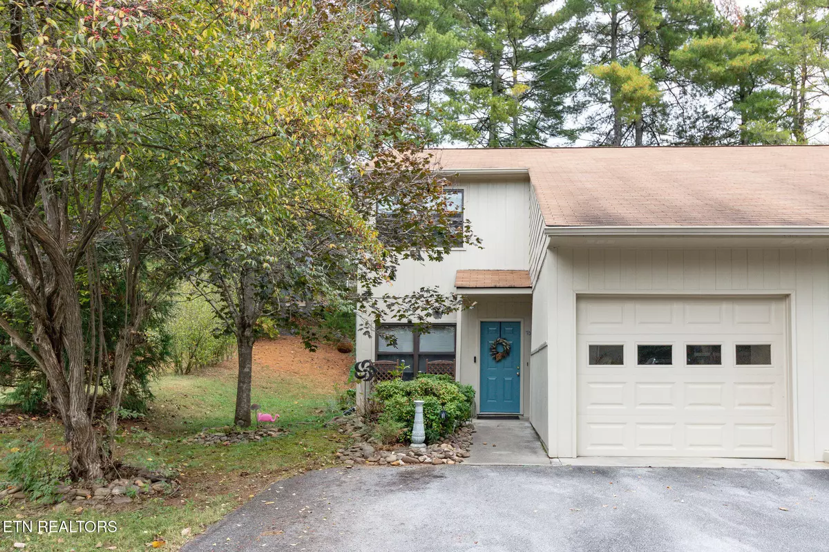 Knoxville, TN 37923,8400 Olde Colony Tr #70