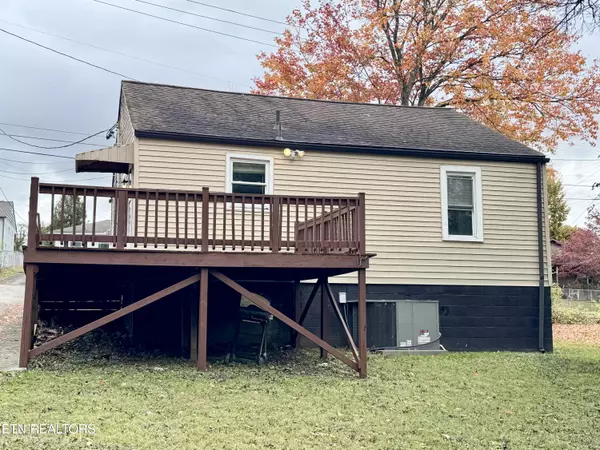 Knoxville, TN 37914,3213 Shields Ave