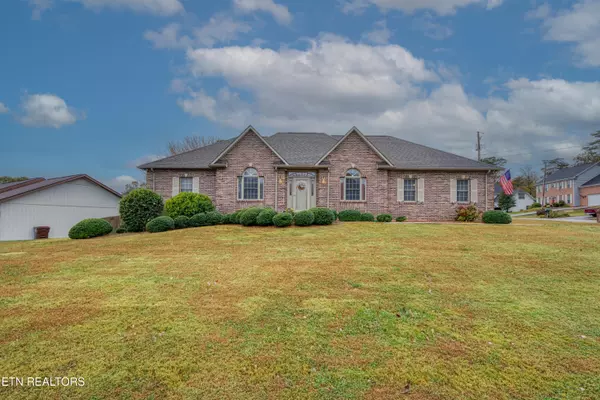 3201 Roanoke CIR, Knoxville, TN 37920