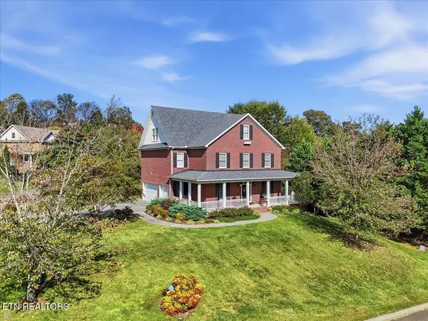 Knoxville, TN 37922,10320 Riverwalk LN