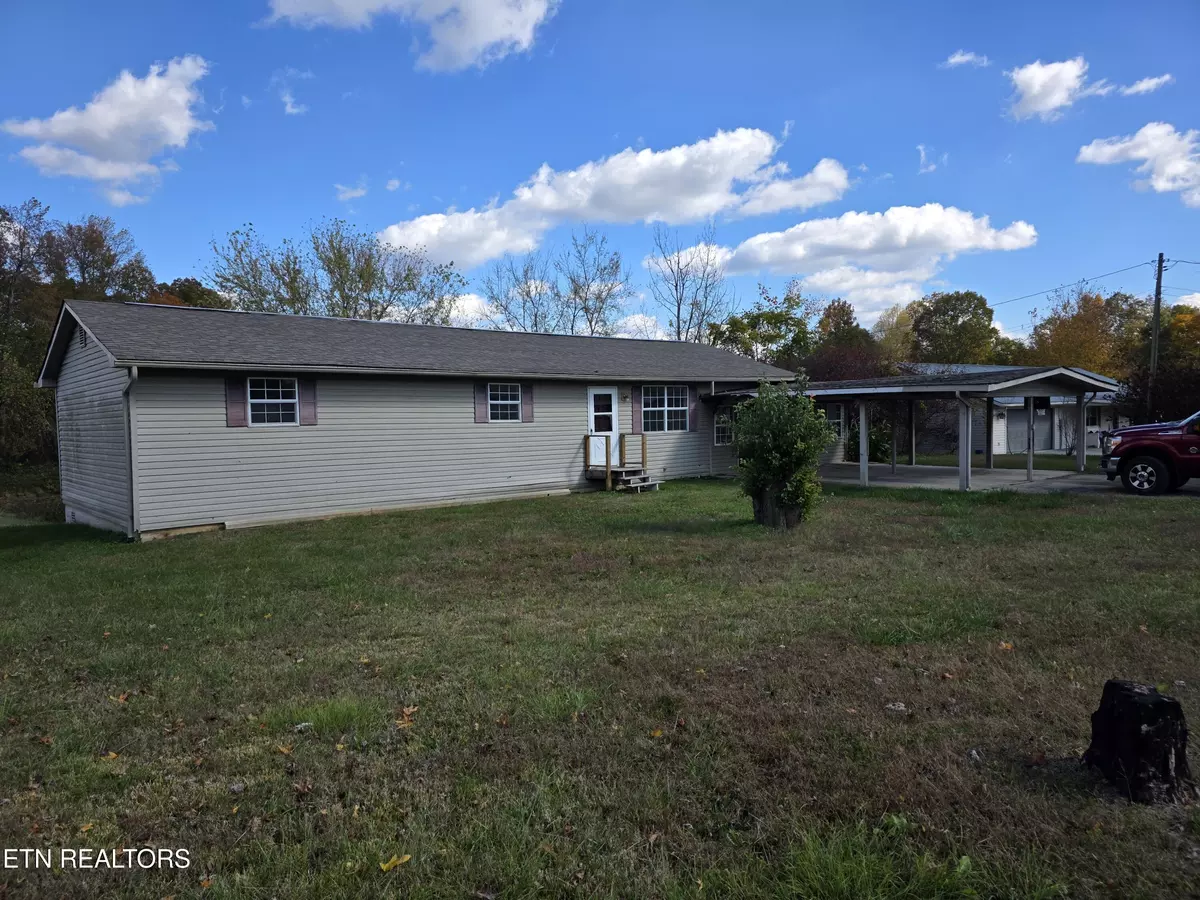 Spring City, TN 37381,277 Reids LN