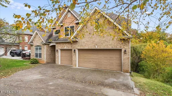 Knoxville, TN 37931,1809 Cascade Falls LN