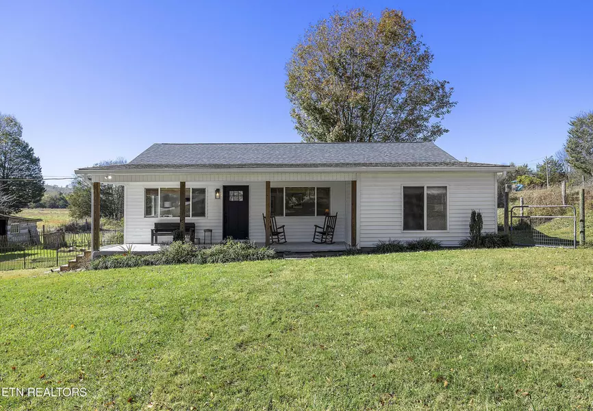 295 Rhodes Rd, New Market, TN 37820