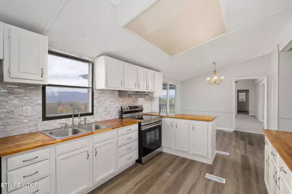 Speedwell, TN 37870,647 Dividing Ridge Rd