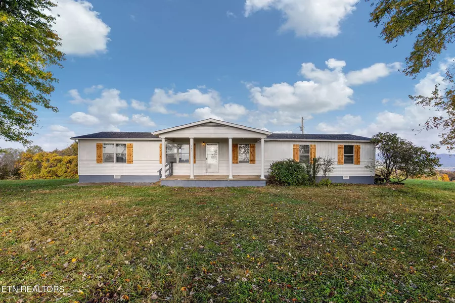 647 Dividing Ridge Rd, Speedwell, TN 37870