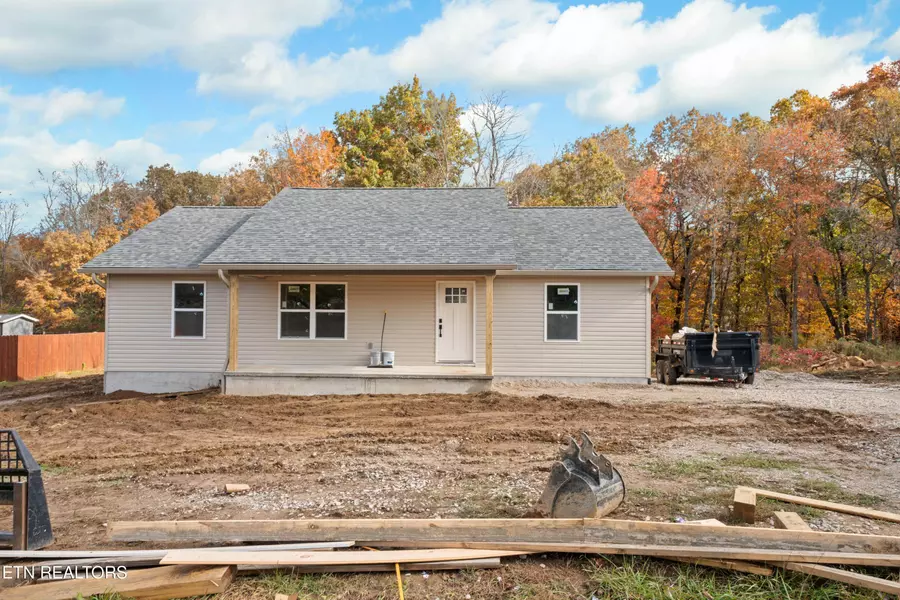 97 Ridge DR, Crossville, TN 38555