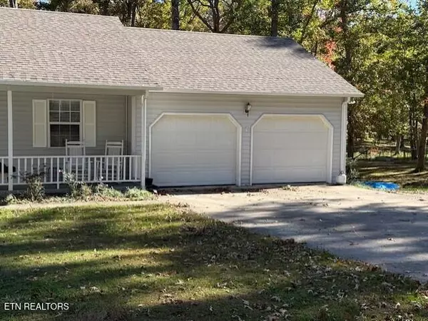 Oneida, TN 37841,640 Meadow Creek DR