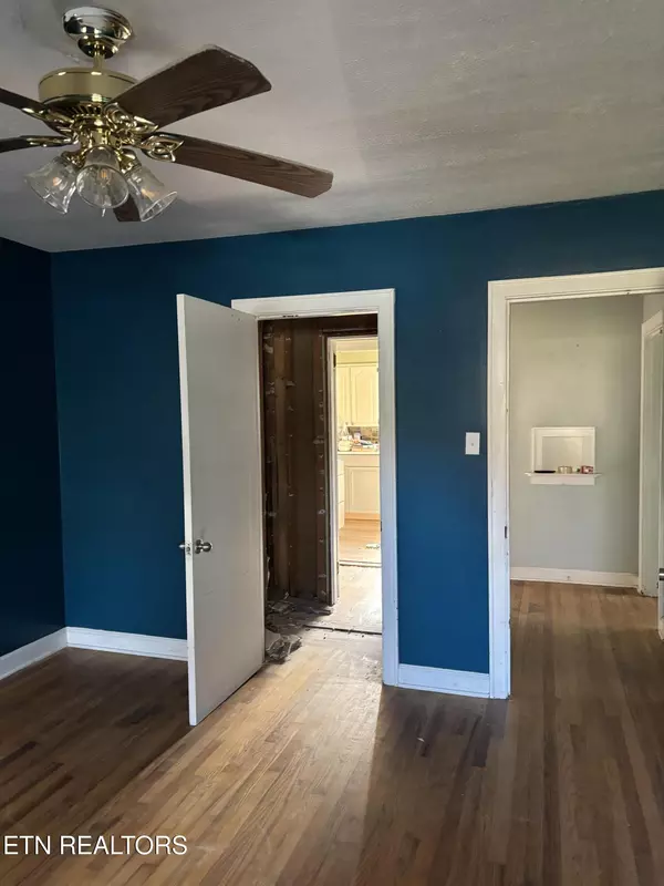 Knoxville, TN 37914,3322 Lansing Ave