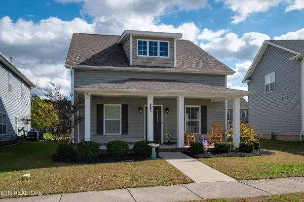 134 Elderberry St, Oak Ridge, TN 37830