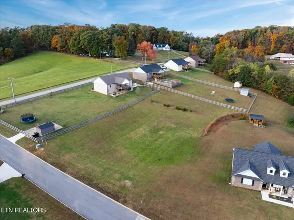 Strawberry Plains, TN 37871,Melford DR