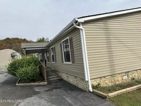 Pineville, KY 40977,3619 US-119