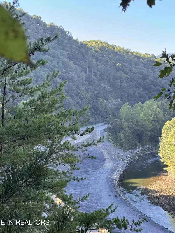 Hartford, TN 37753,I-40