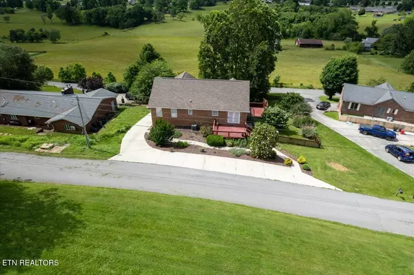 Harrogate, TN 37752,262 Cresent St