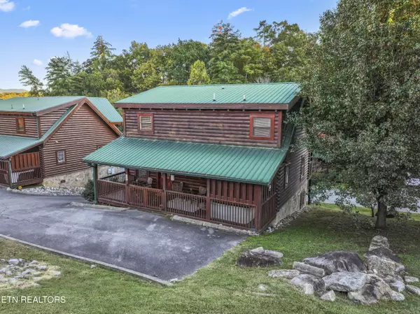 Pigeon Forge, TN 37863,526 Blackberry Ridge WAY