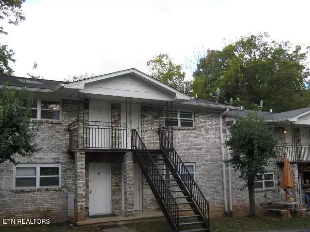 Knoxville, TN 37918,328 Dahlia DR #2