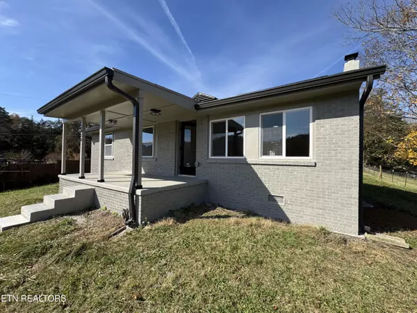 Clinton, TN 37716,1830 Old Lake City Hwy