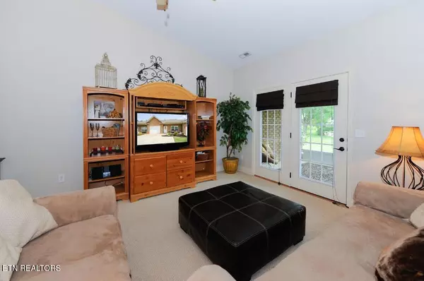 Maryville, TN 37803,2715 Waters Place DR