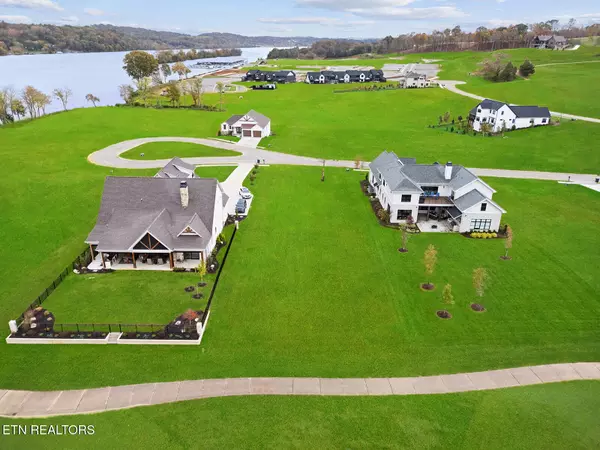 Loudon, TN 37774,5275 Old Club Rd