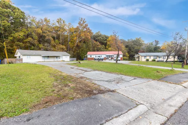 Oak Ridge, TN 37830,176 Hillside Rd