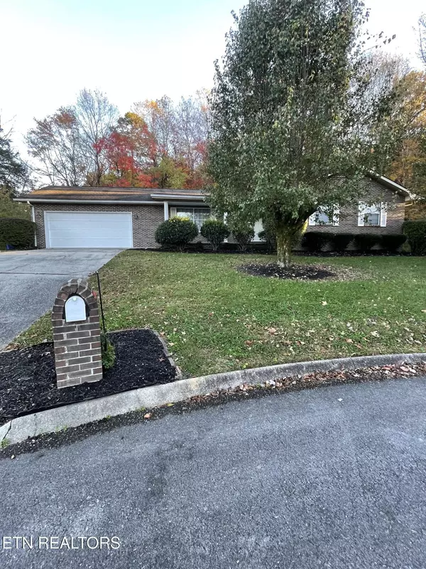 Oak Ridge, TN 37830,109 Eastridge DR