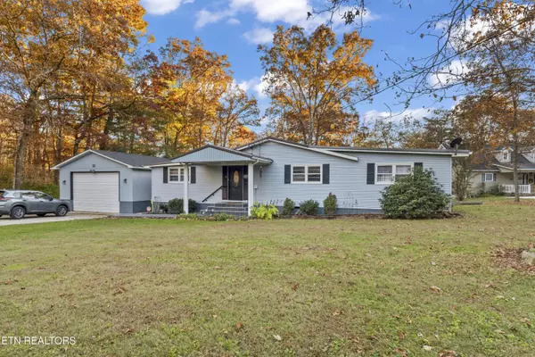 Crossville, TN 38572,8217 Cherokee Tr