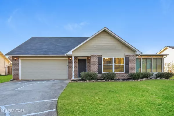 3043 Best Rd, Maryville, TN 37803