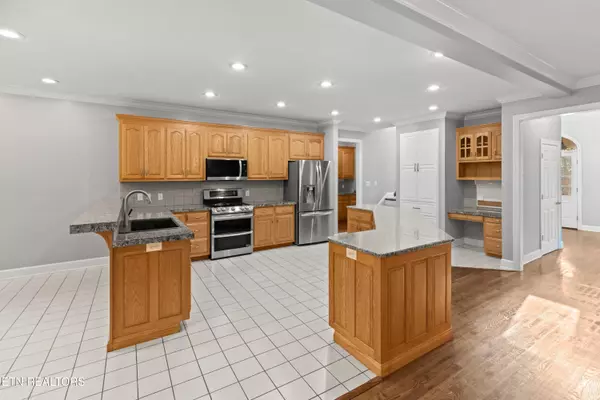 Morristown, TN 37814,1054 Colonial DR