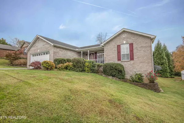 6142 Rivers Run DR, Knoxville, TN 37914