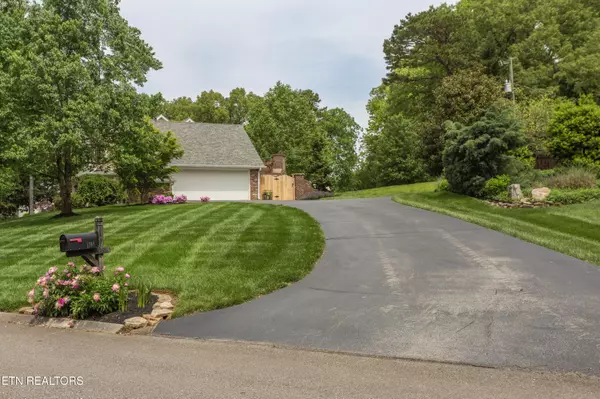 Knoxville, TN 37919,1108 Shadyland DR