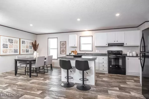 Rutledge, TN 37861,501 Wani Village Rd