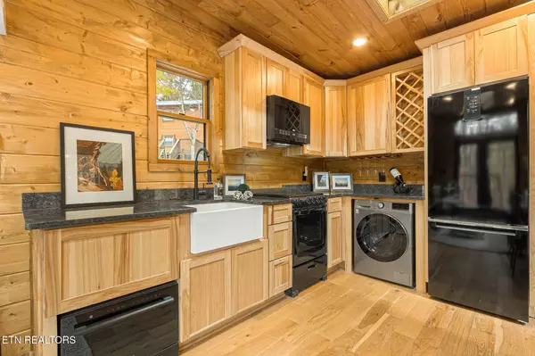 Sevierville, TN 37862,4167 Chamberlain LN