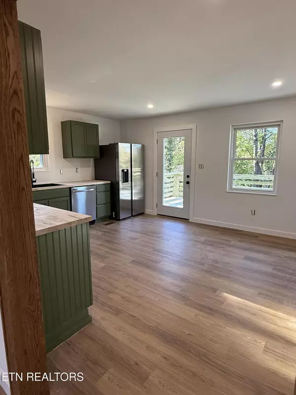 Knoxville, TN 37917,2737 Washington PIKE