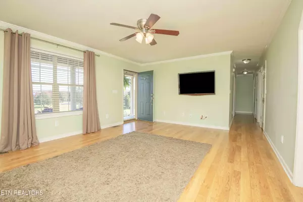 Knoxville, TN 37918,4713 Shell LN