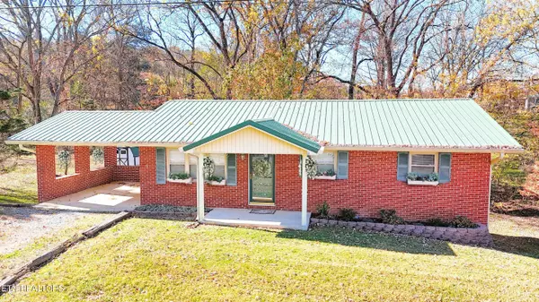 35 McDonald Road, Midway, TN 37809