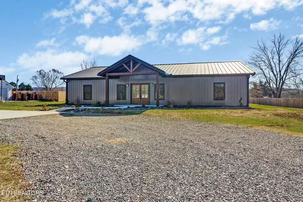 110 Eldon Justice Rd, Coalfield, TN 37719