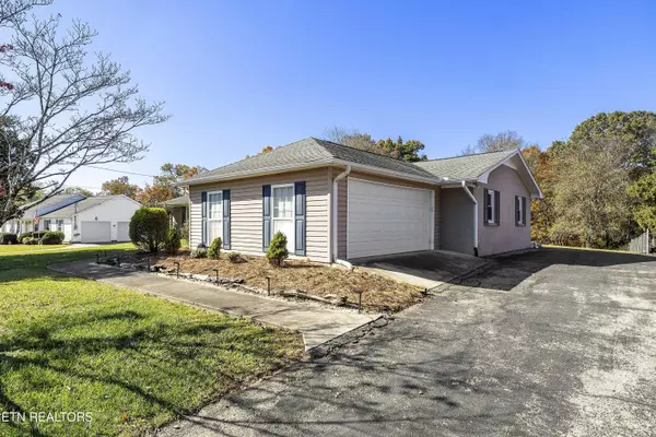 Lenoir City, TN 37772,1882 Calloway CIR