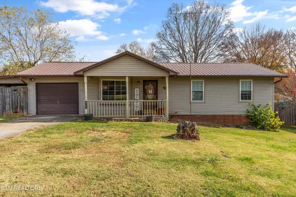 665 Patterson Rd, Walland, TN 37886